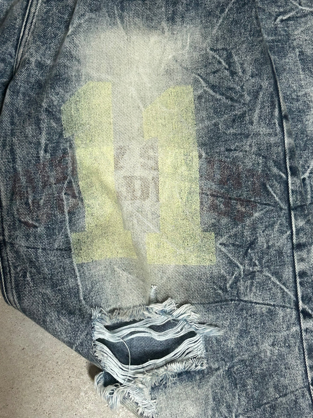 Distressed Denim Dirty saiint worldwide Jeans